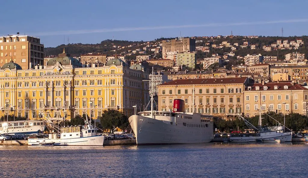 Botel Marina Hostel Rijeka