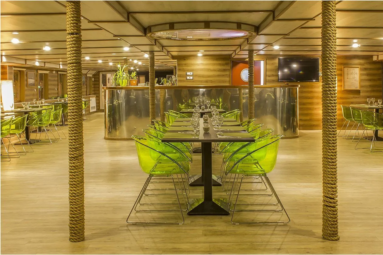 Hostel Botel Marina Croatia